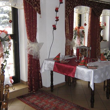 Gosciniec Podkowa Apartment Wlodawa Bagian luar foto