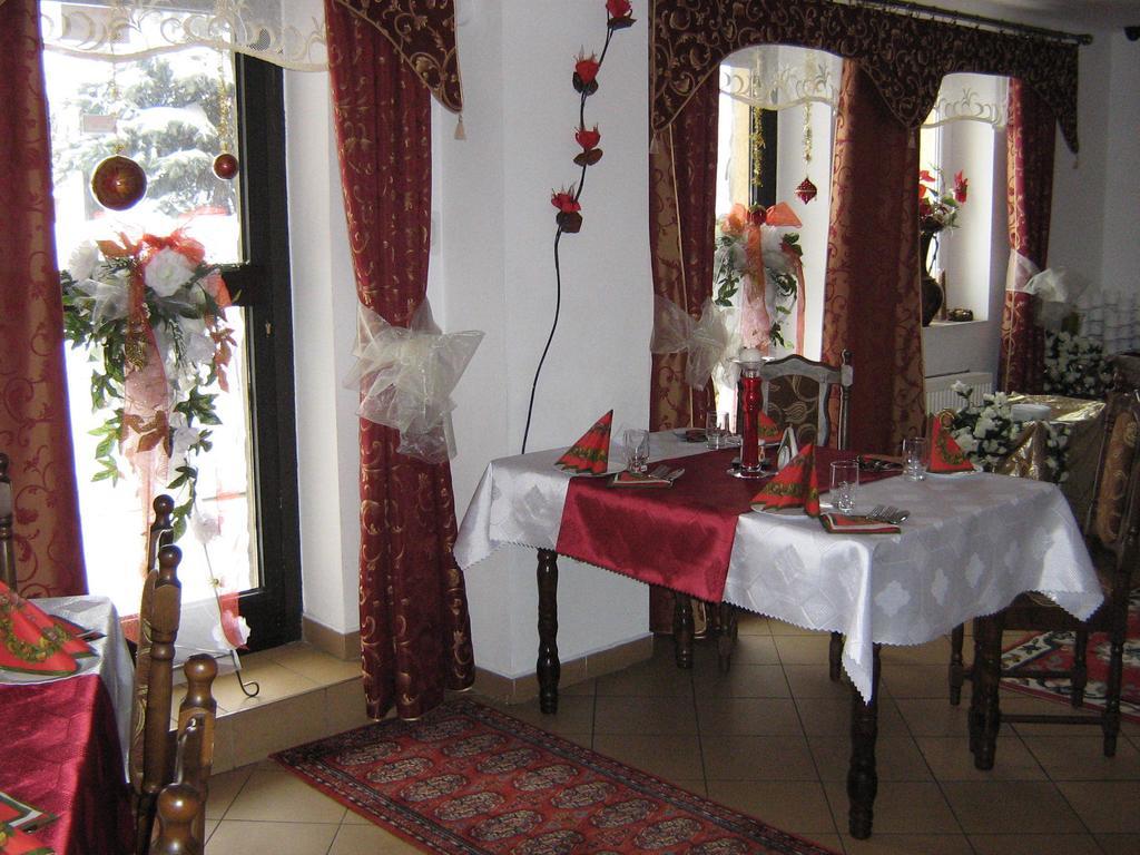 Gosciniec Podkowa Apartment Wlodawa Bagian luar foto