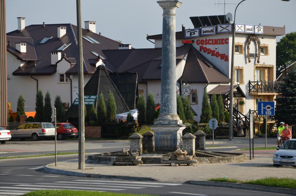 Gosciniec Podkowa Apartment Wlodawa Bagian luar foto